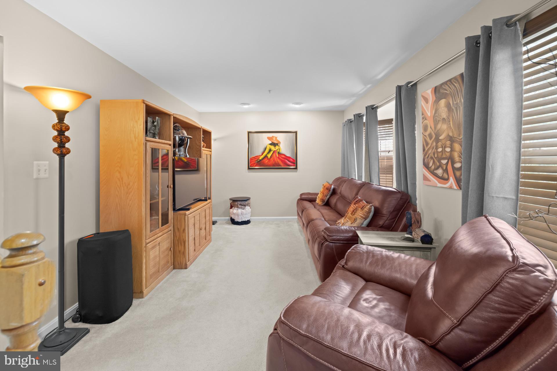 TEMPLE PLAZA-PLAT 1> - Residential