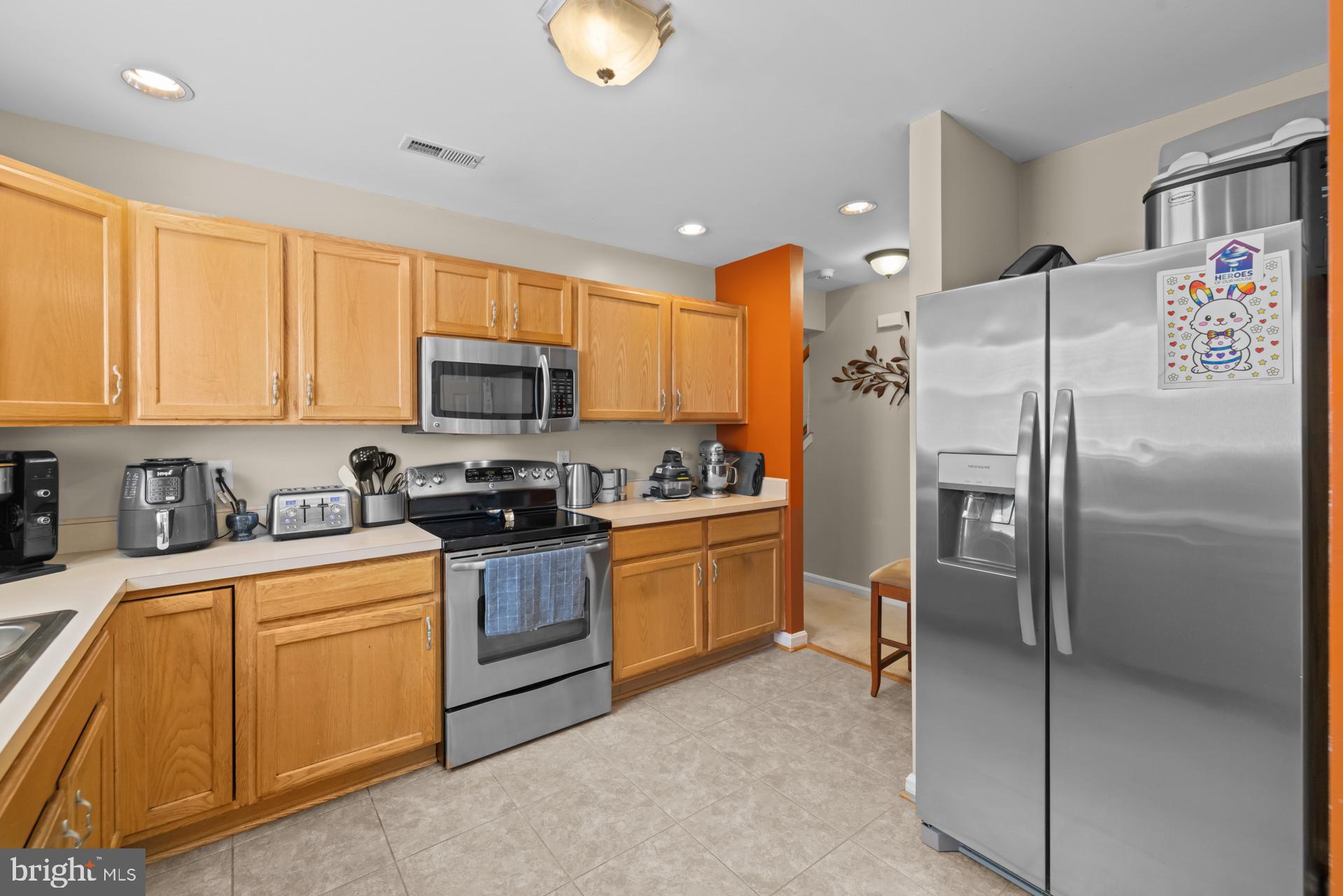 TEMPLE PLAZA-PLAT 1> - Residential