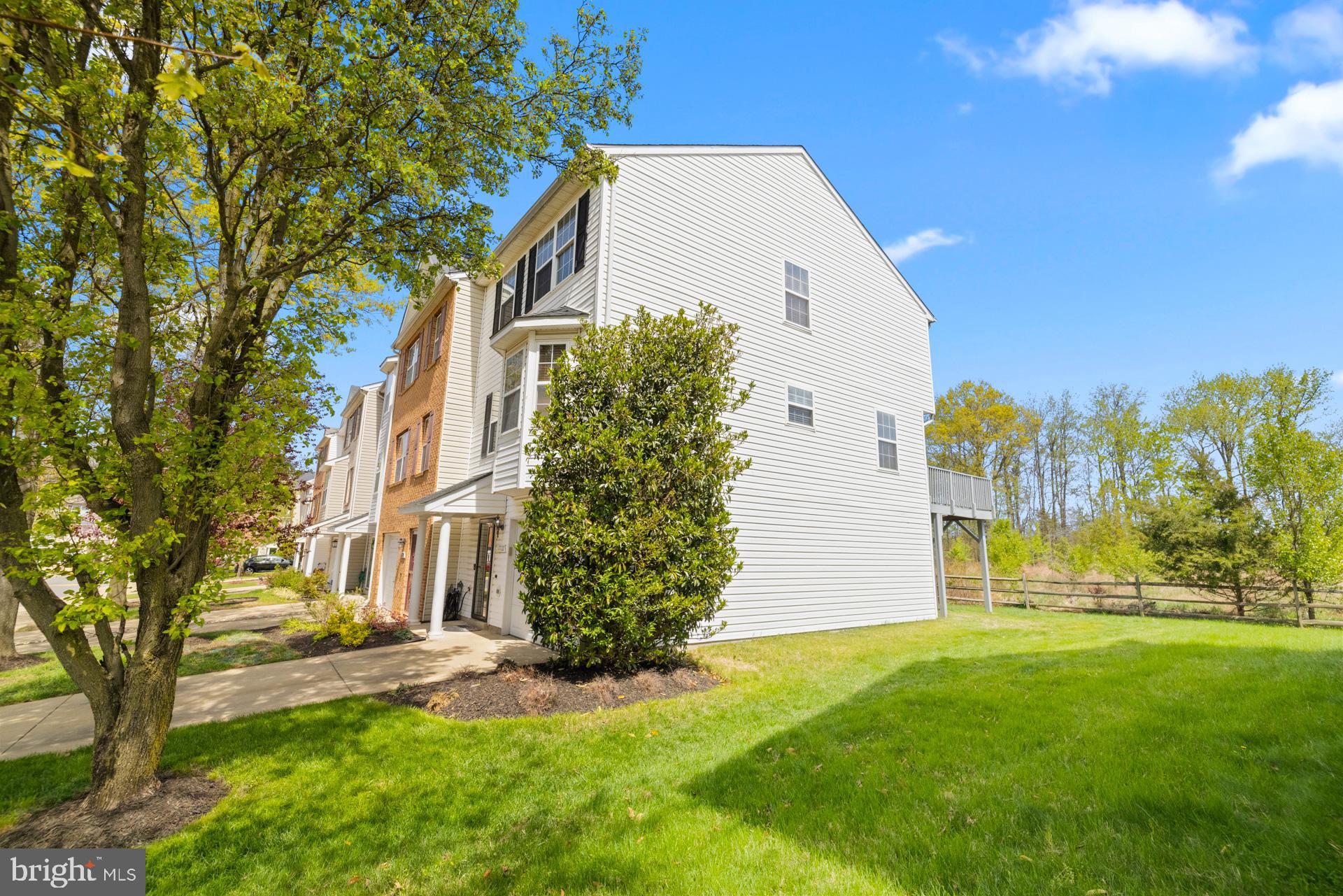 TEMPLE PLAZA-PLAT 1> - Residential