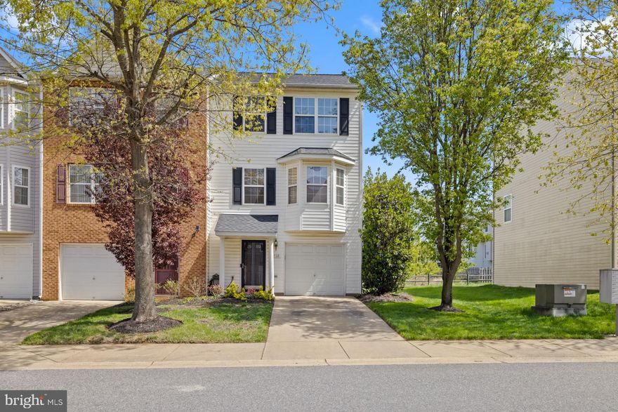The pride of ownership shows throughout this 3bd/2.5ba end unit townhouse. The home features new HVAC, roof, hot water tank, and washer and dryer.  The kitchen has stainless steel appliances, and the bedrooms feature carpet. The en-suite bathtub is jetted.