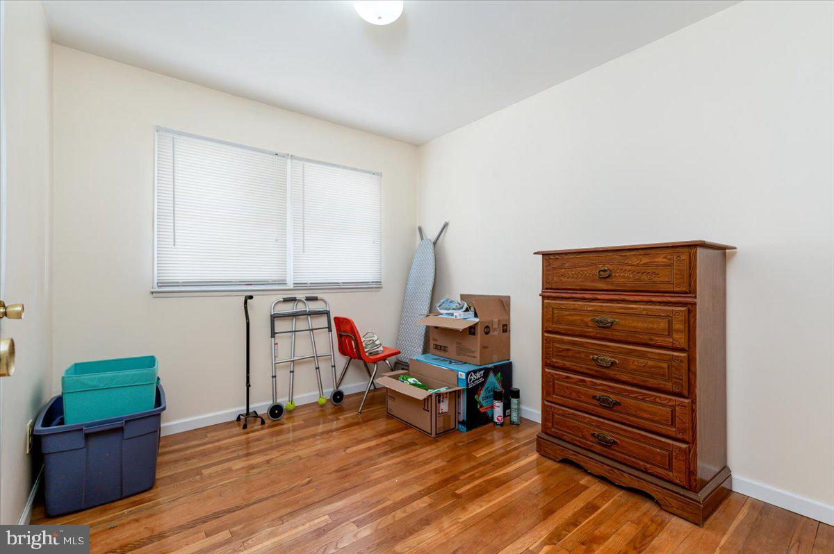 PEPPER MILL VILLAGE - Residential