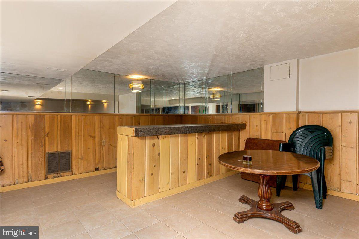 PEPPER MILL VILLAGE - Residential