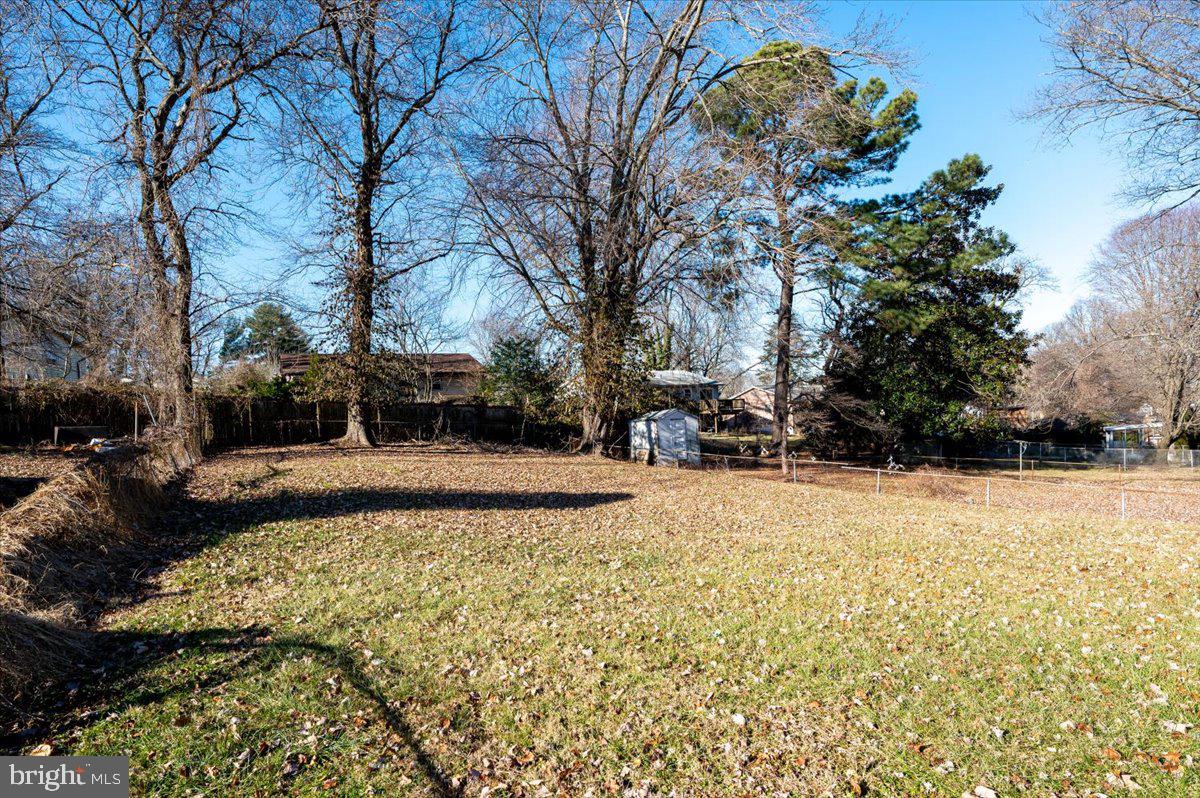 PEPPER MILL VILLAGE - Residential