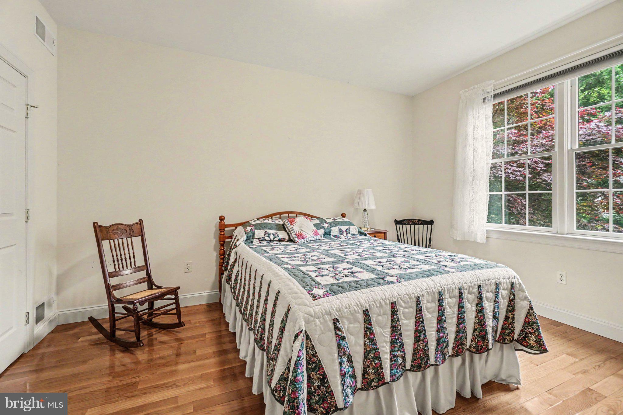 WHITE ROCK ACRES - Residential