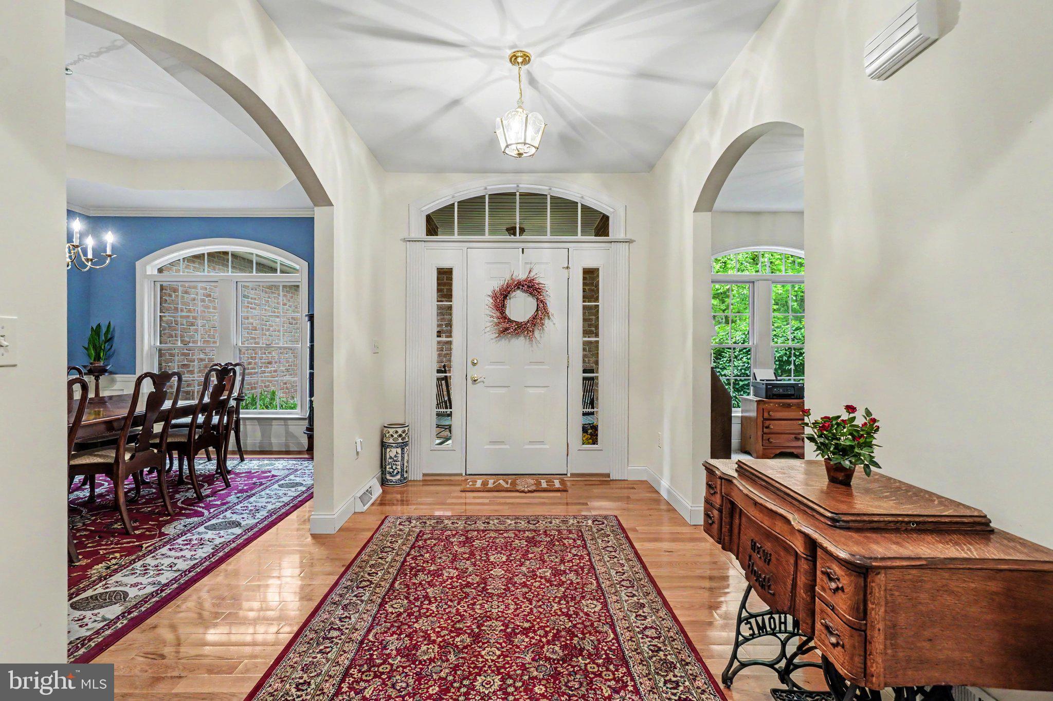 WHITE ROCK ACRES - Residential