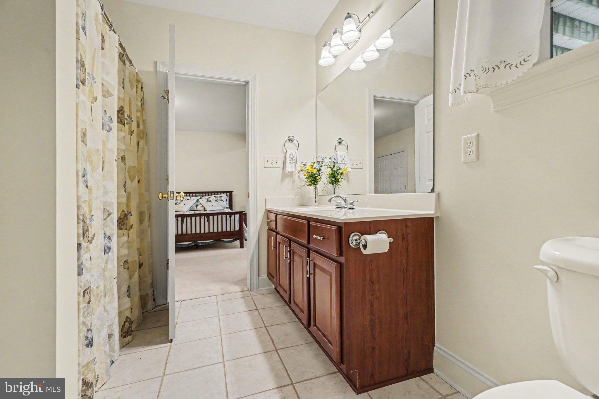 WHITE ROCK ACRES - Residential