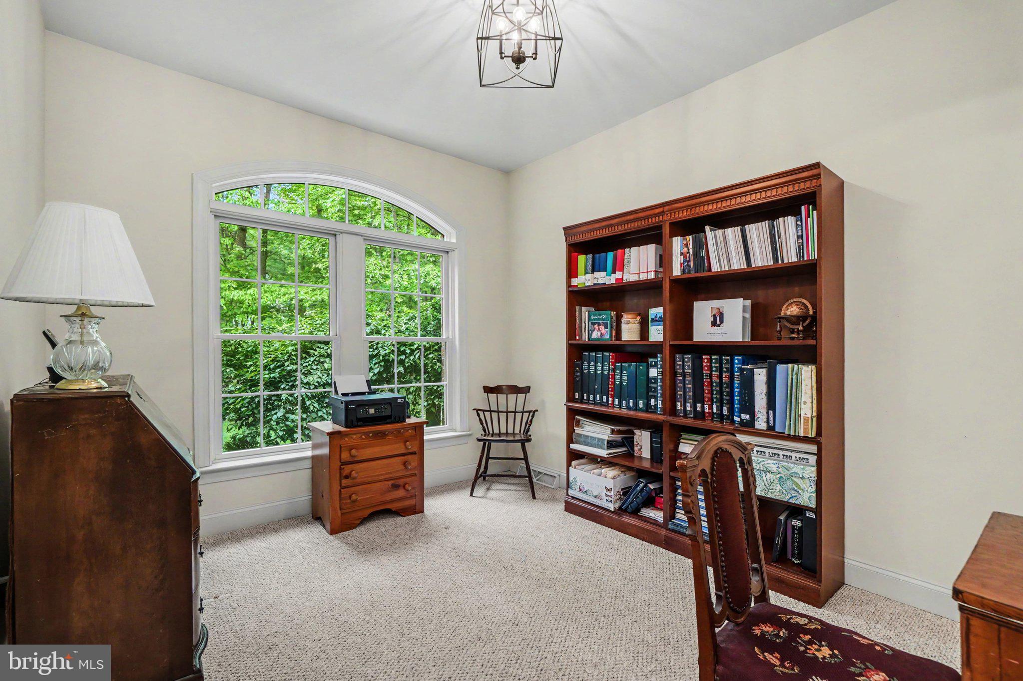 WHITE ROCK ACRES - Residential