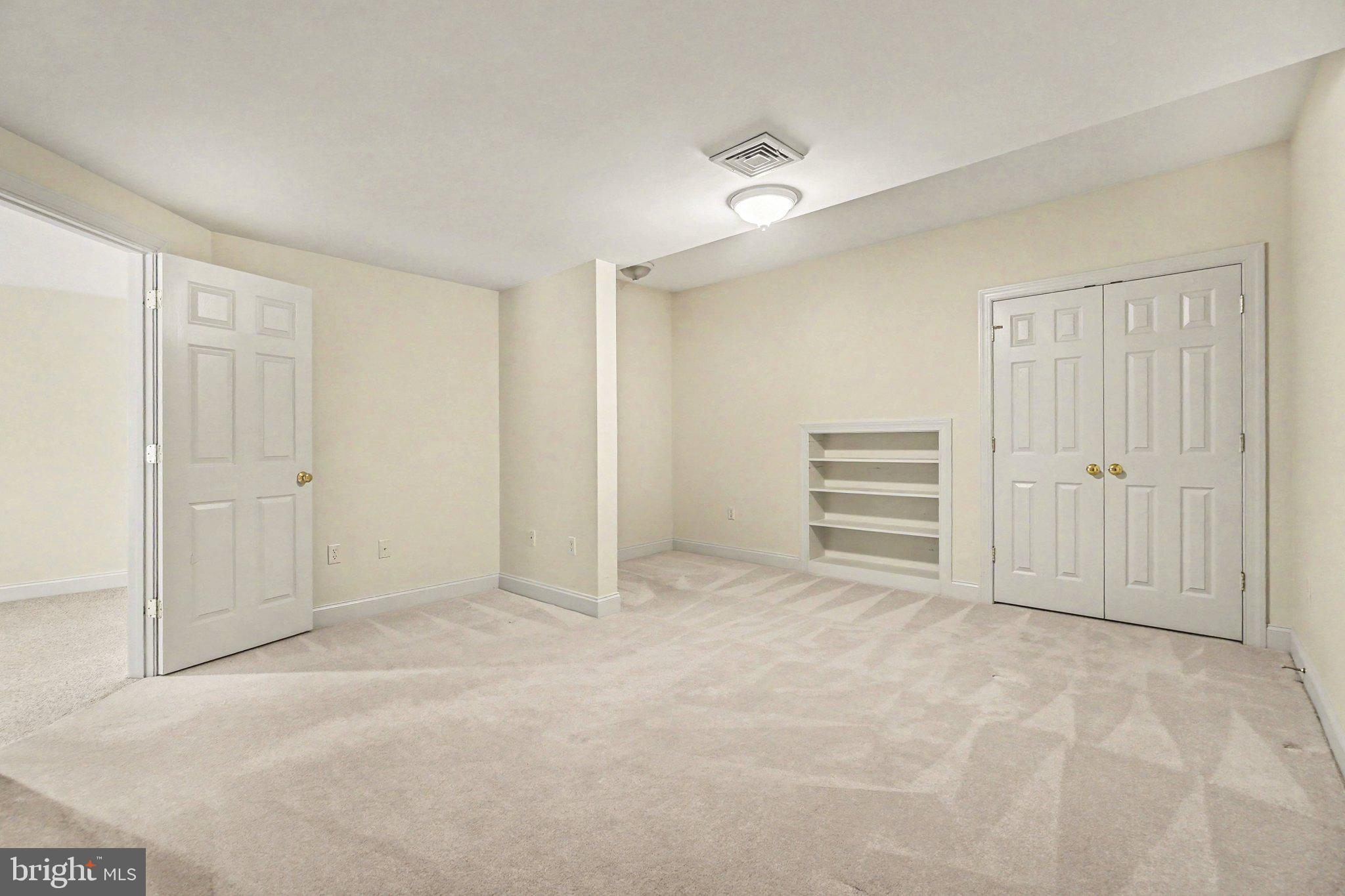 WHITE ROCK ACRES - Residential