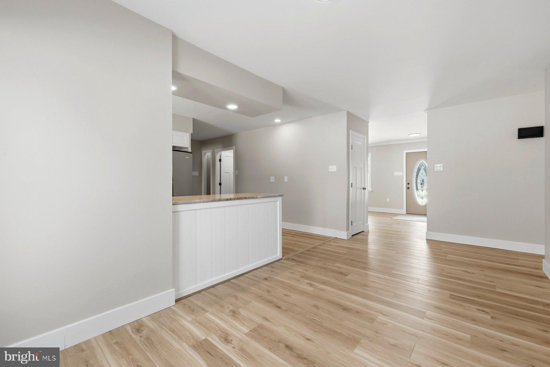 ROCKY SPRING ACRES - Residential