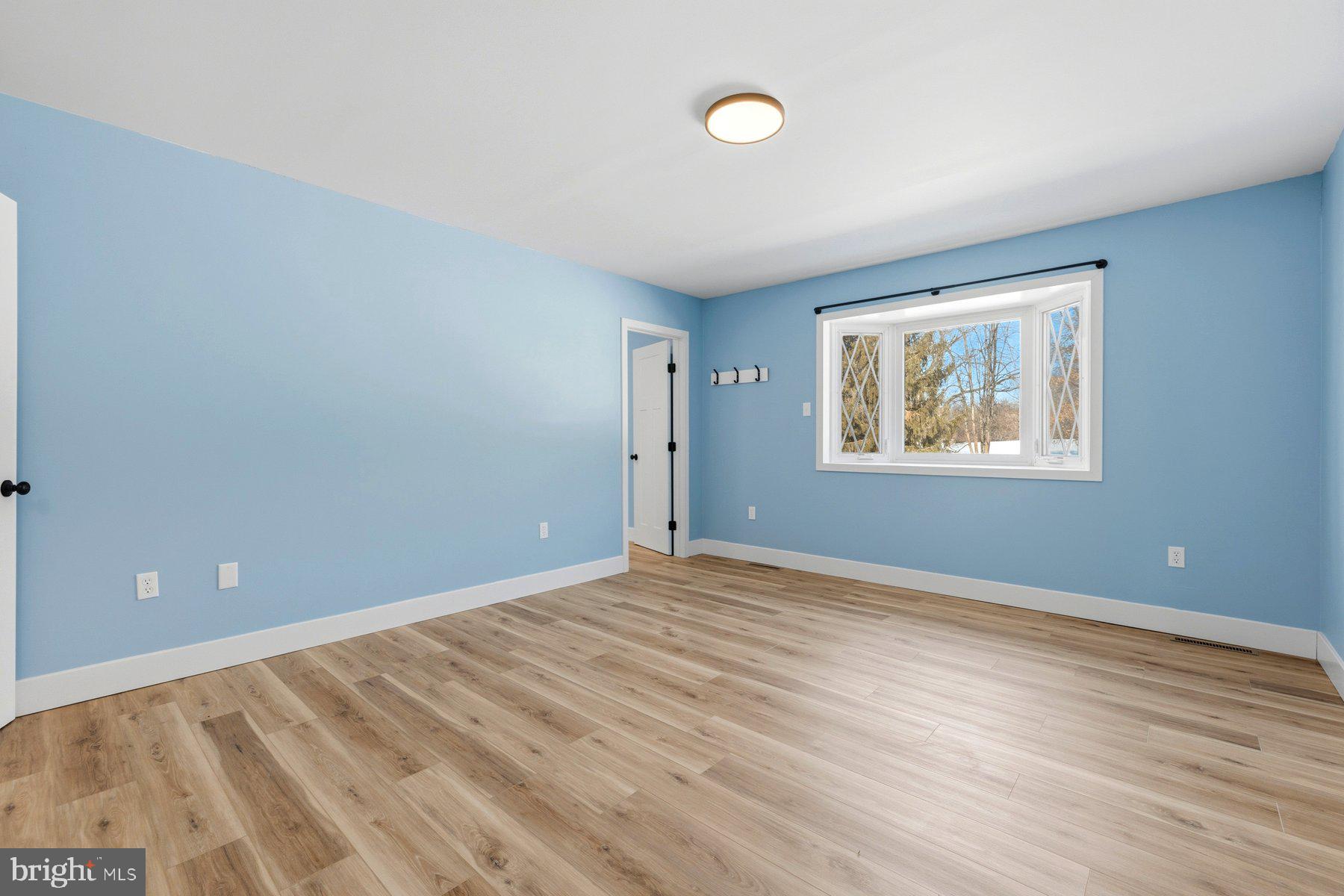 ROCKY SPRING ACRES - Residential