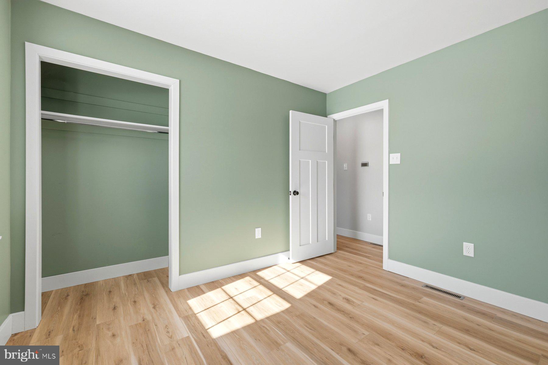 ROCKY SPRING ACRES - Residential