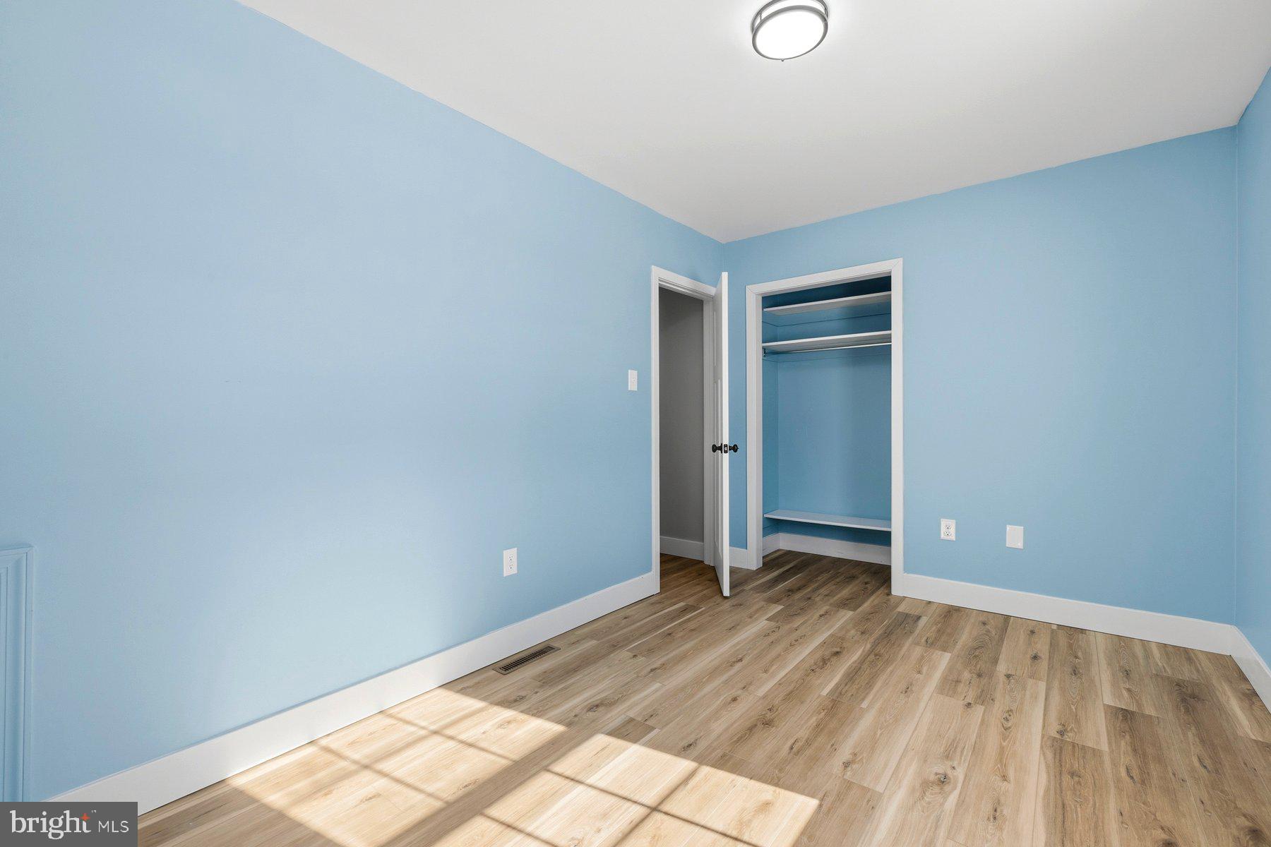 ROCKY SPRING ACRES - Residential