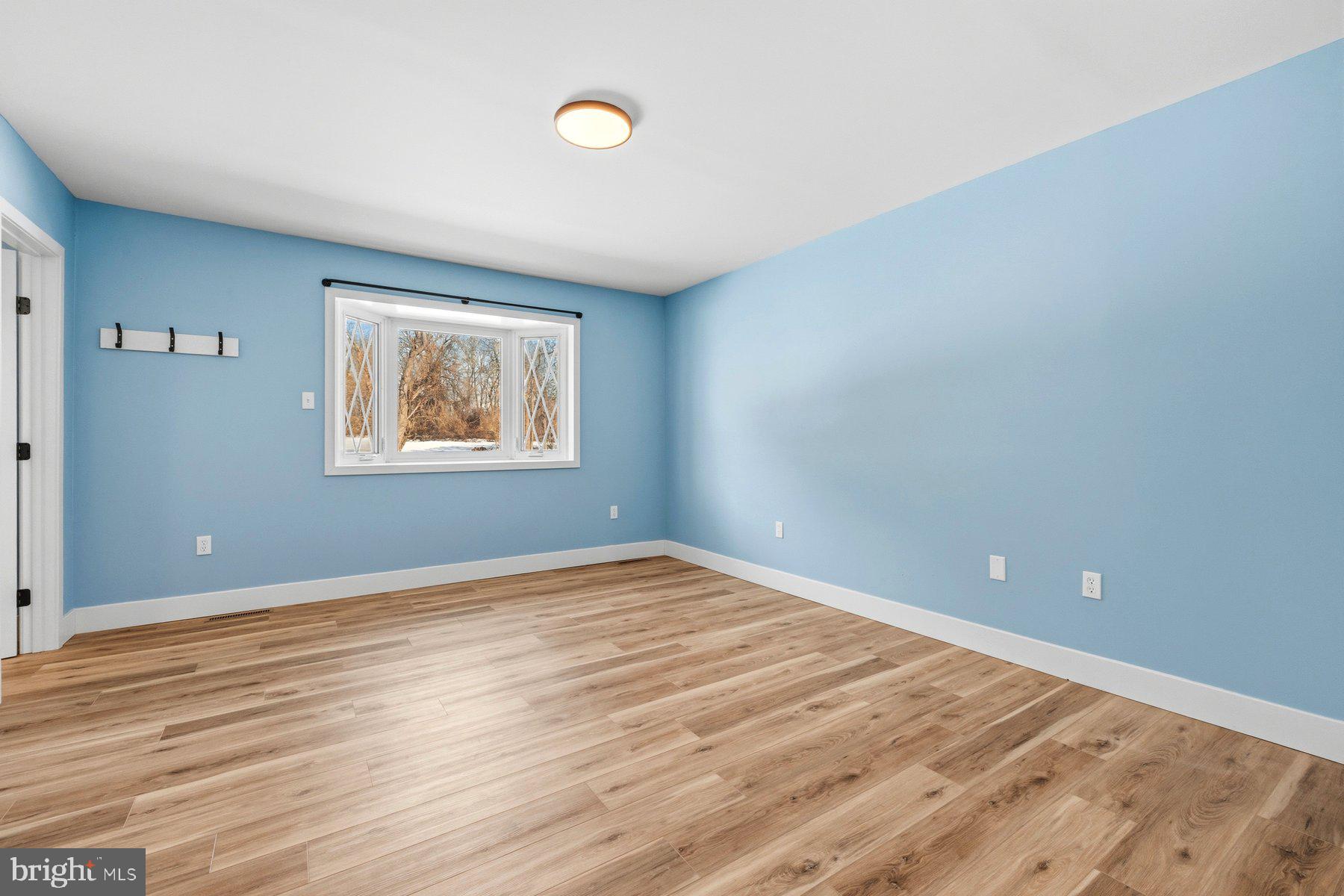 ROCKY SPRING ACRES - Residential