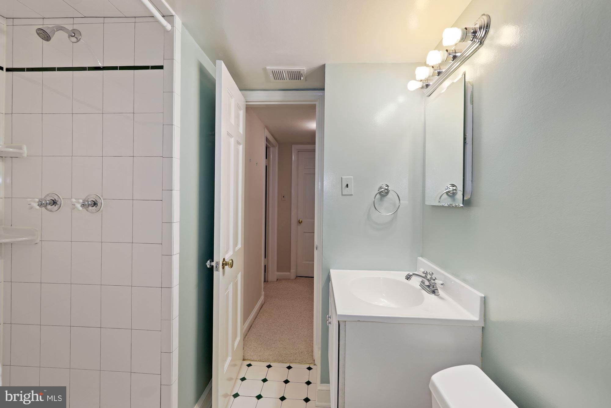 WESTWOOD - Residential