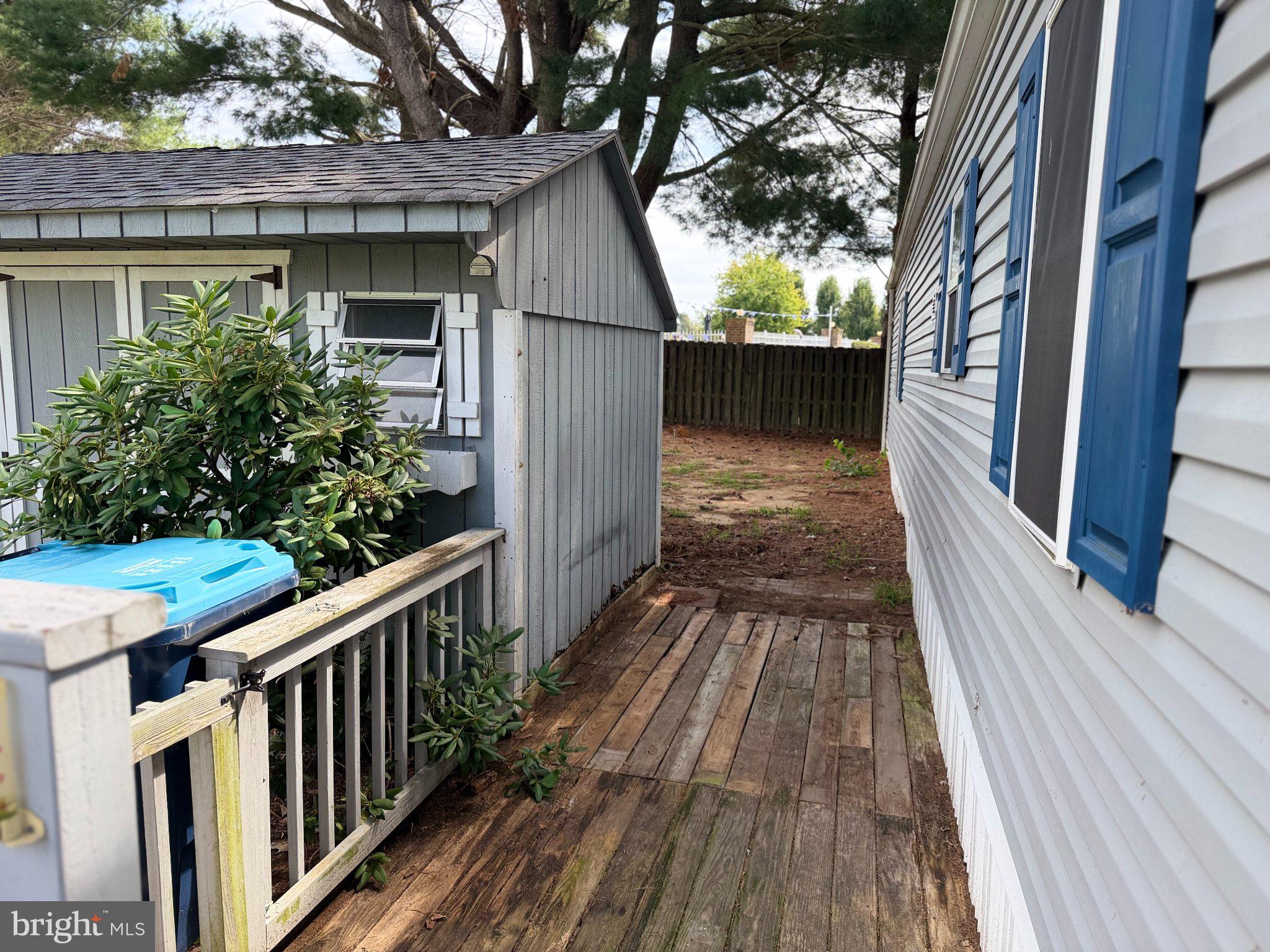 138 CARNATION DRIVE 138