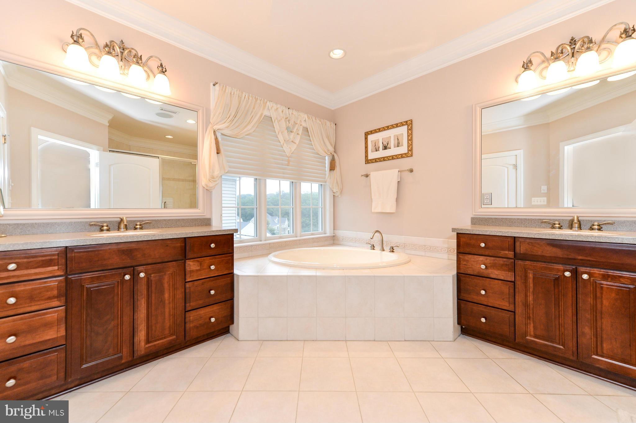 BULLE ROCK - Residential