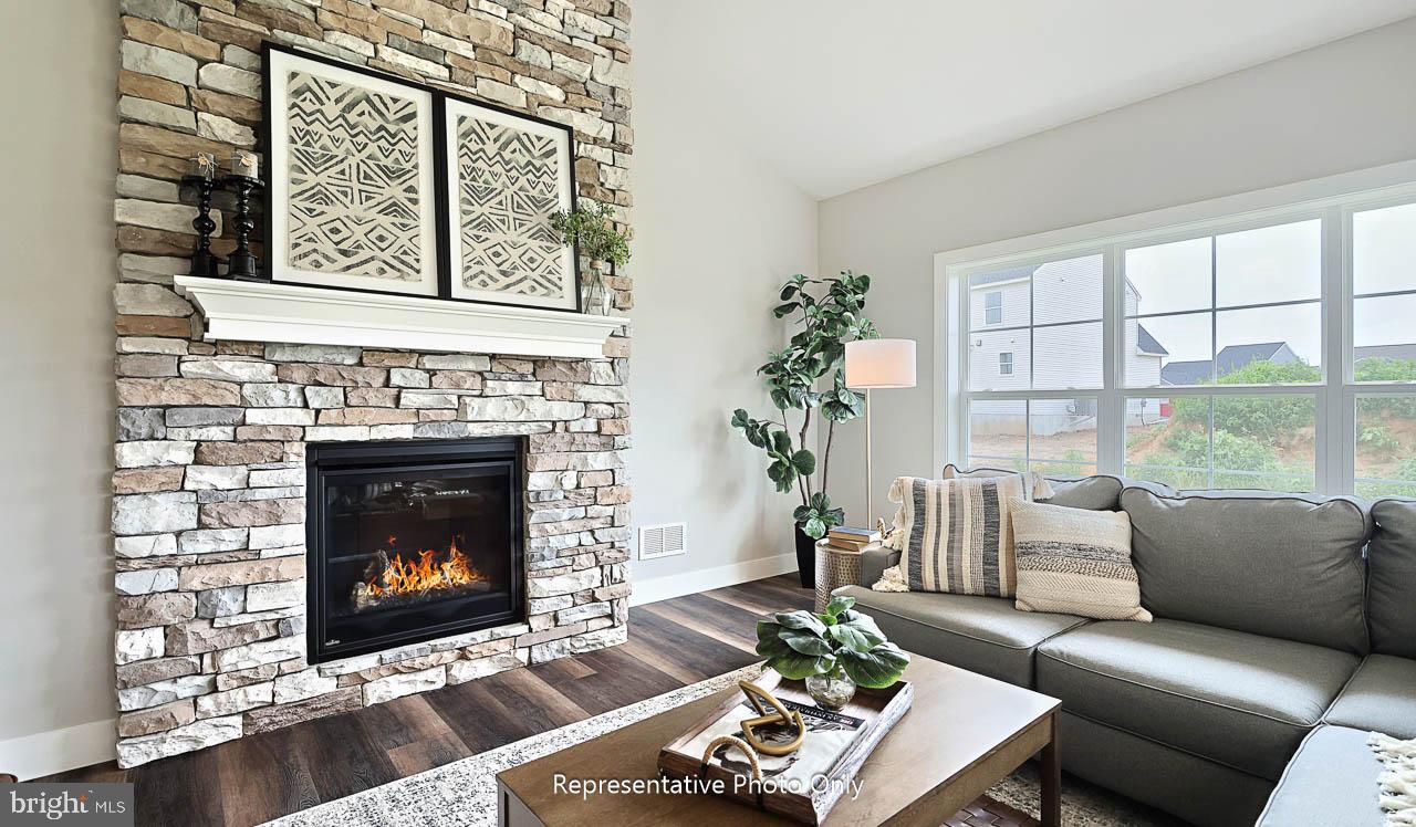 WYNDALE - Residential