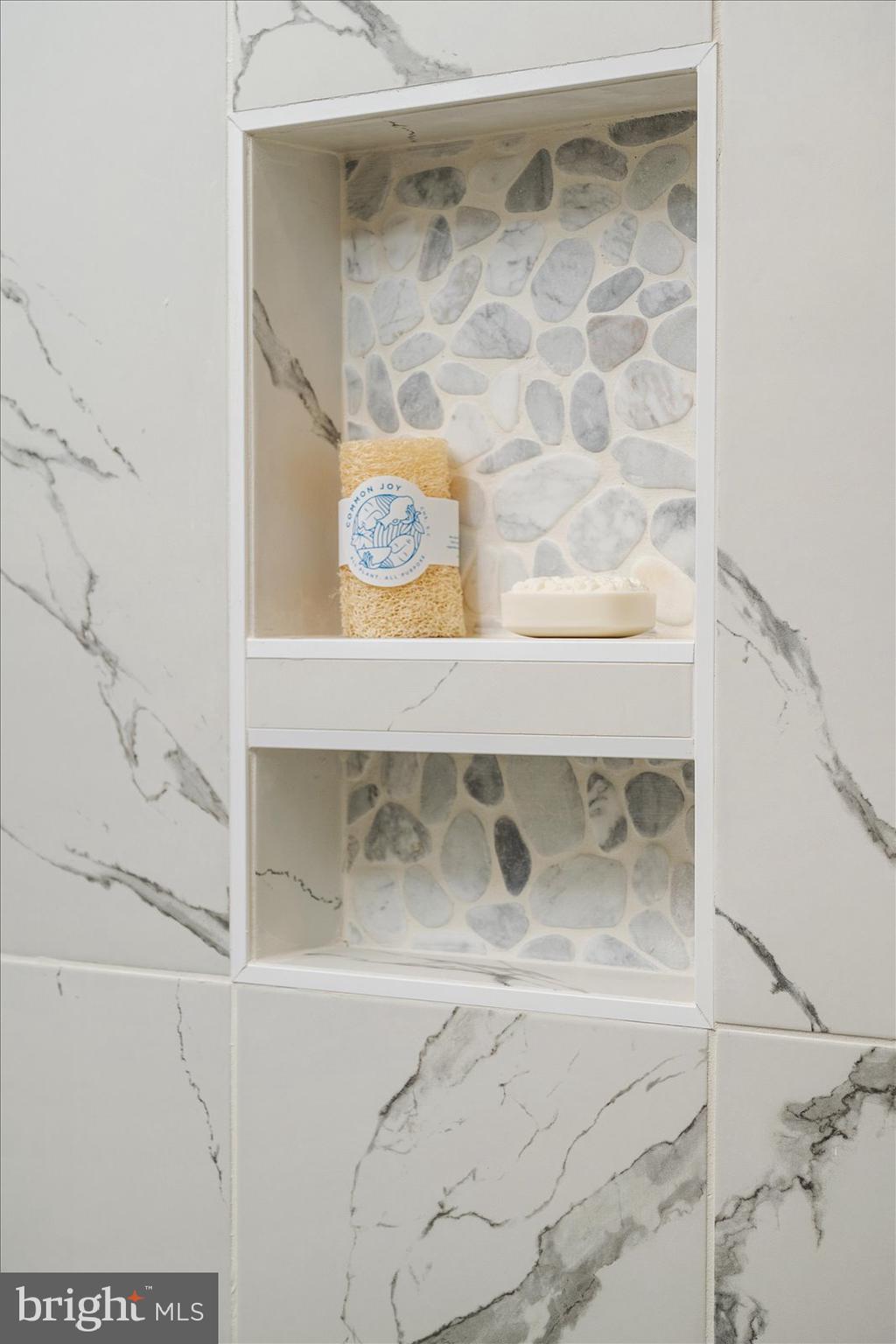 LITTLE SALISBURY - Residential