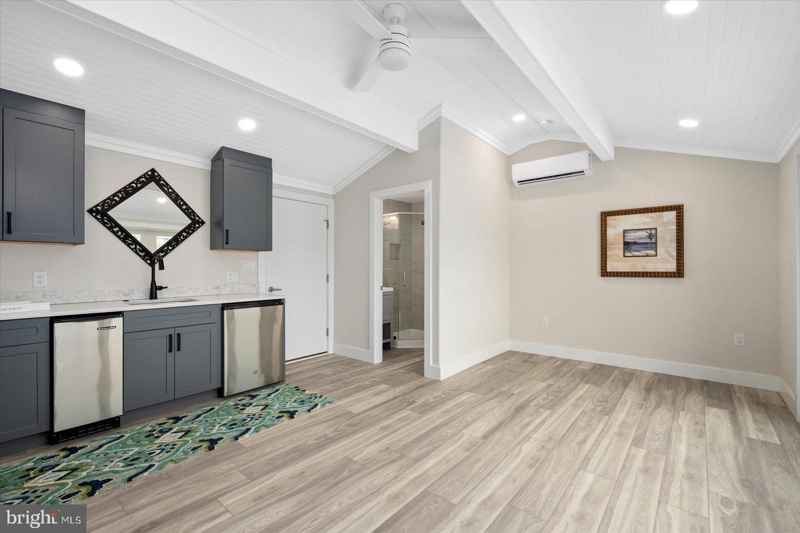 LITTLE SALISBURY - Residential