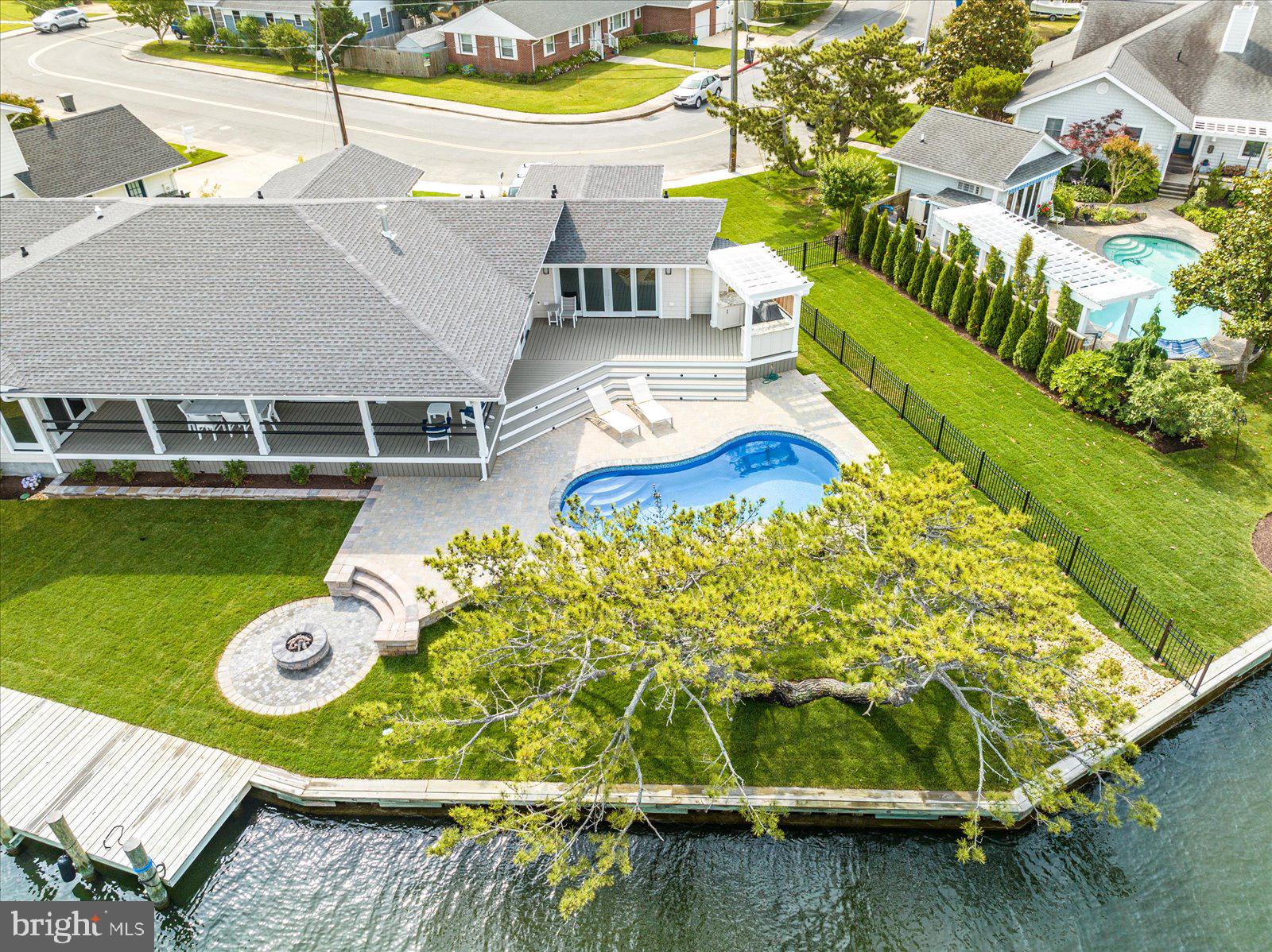 LITTLE SALISBURY - Residential