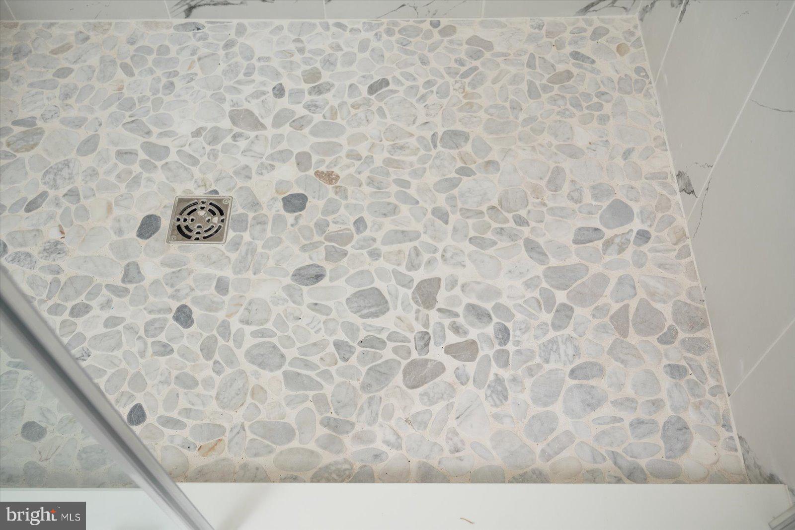 LITTLE SALISBURY - Residential