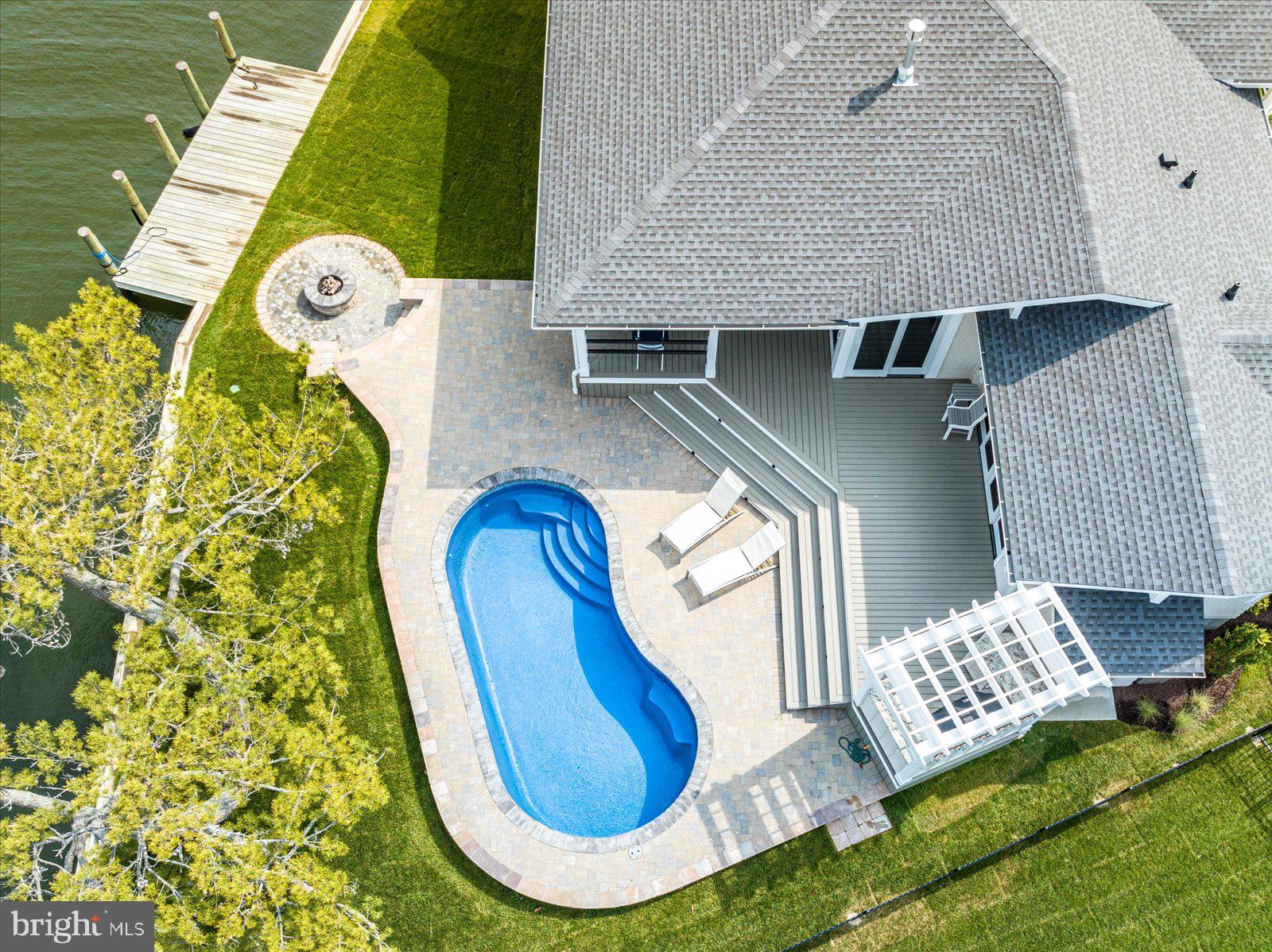 LITTLE SALISBURY - Residential