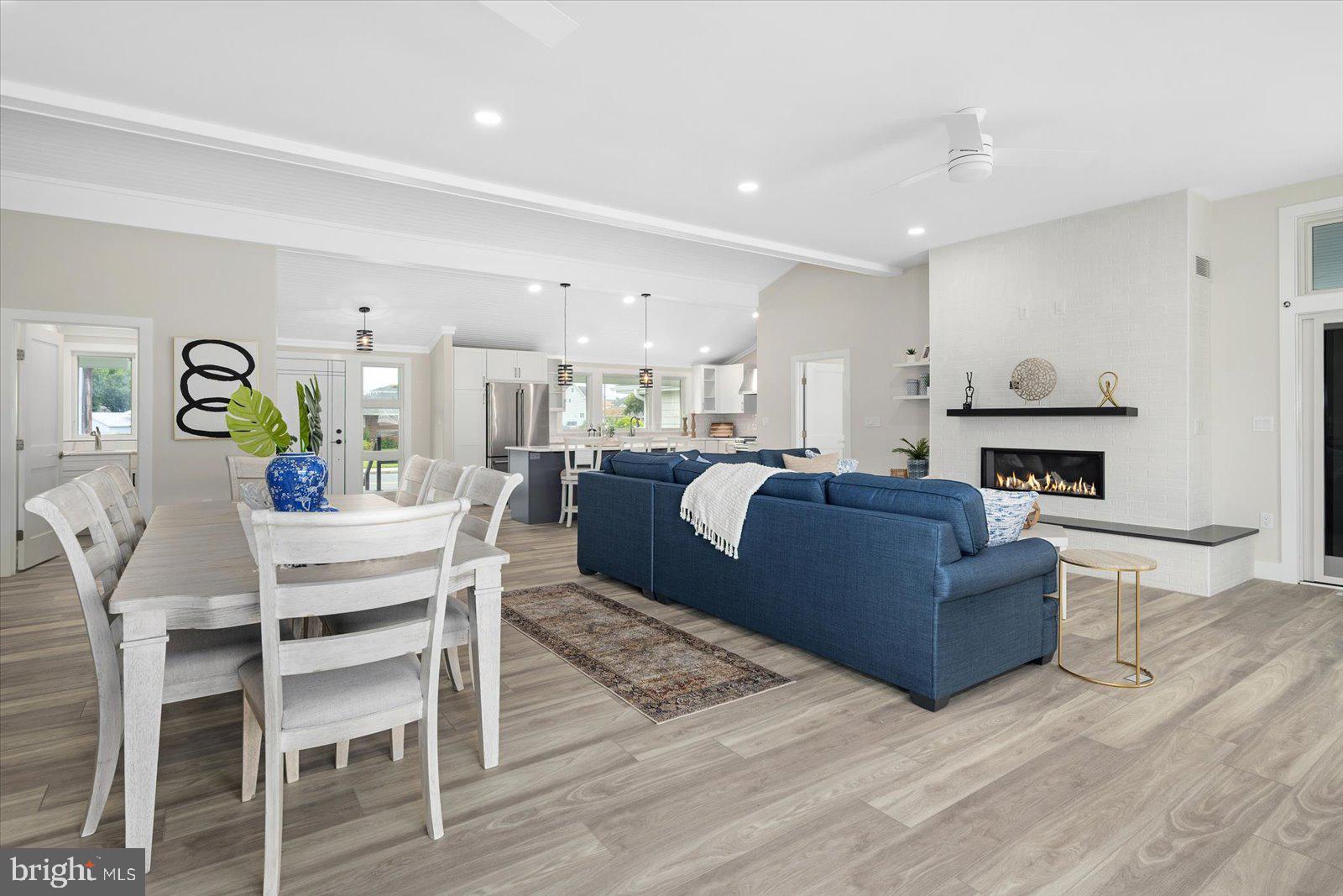 LITTLE SALISBURY - Residential