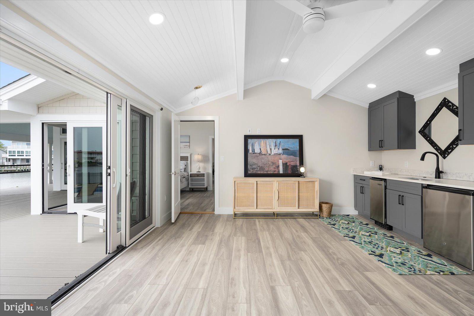 LITTLE SALISBURY - Residential