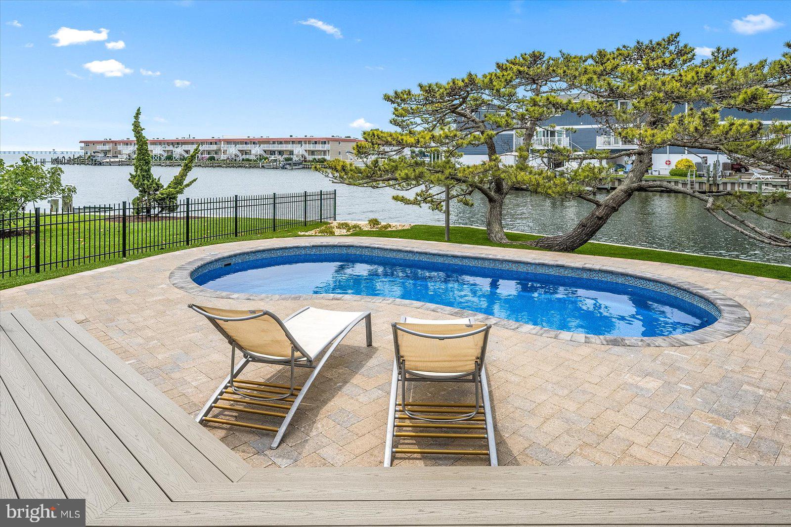 LITTLE SALISBURY - Residential