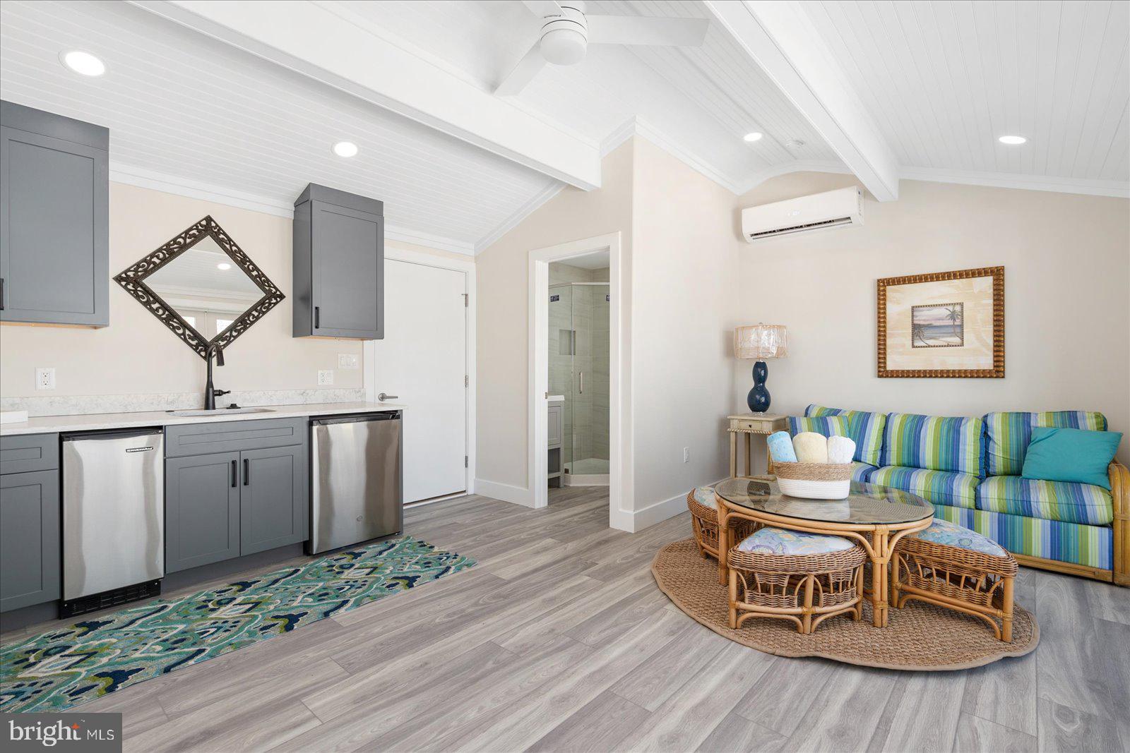 LITTLE SALISBURY - Residential