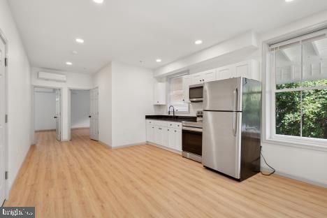 RIDLEY PARK - Residential Lease