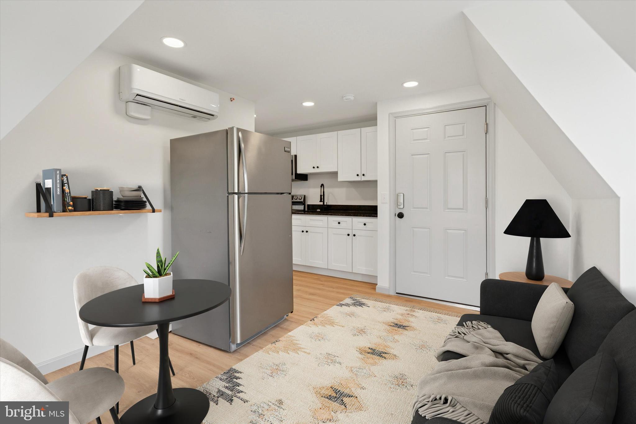 RIDLEY PARK - Residential Lease