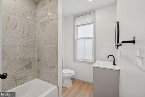 RIDLEY PARK - Residential Lease