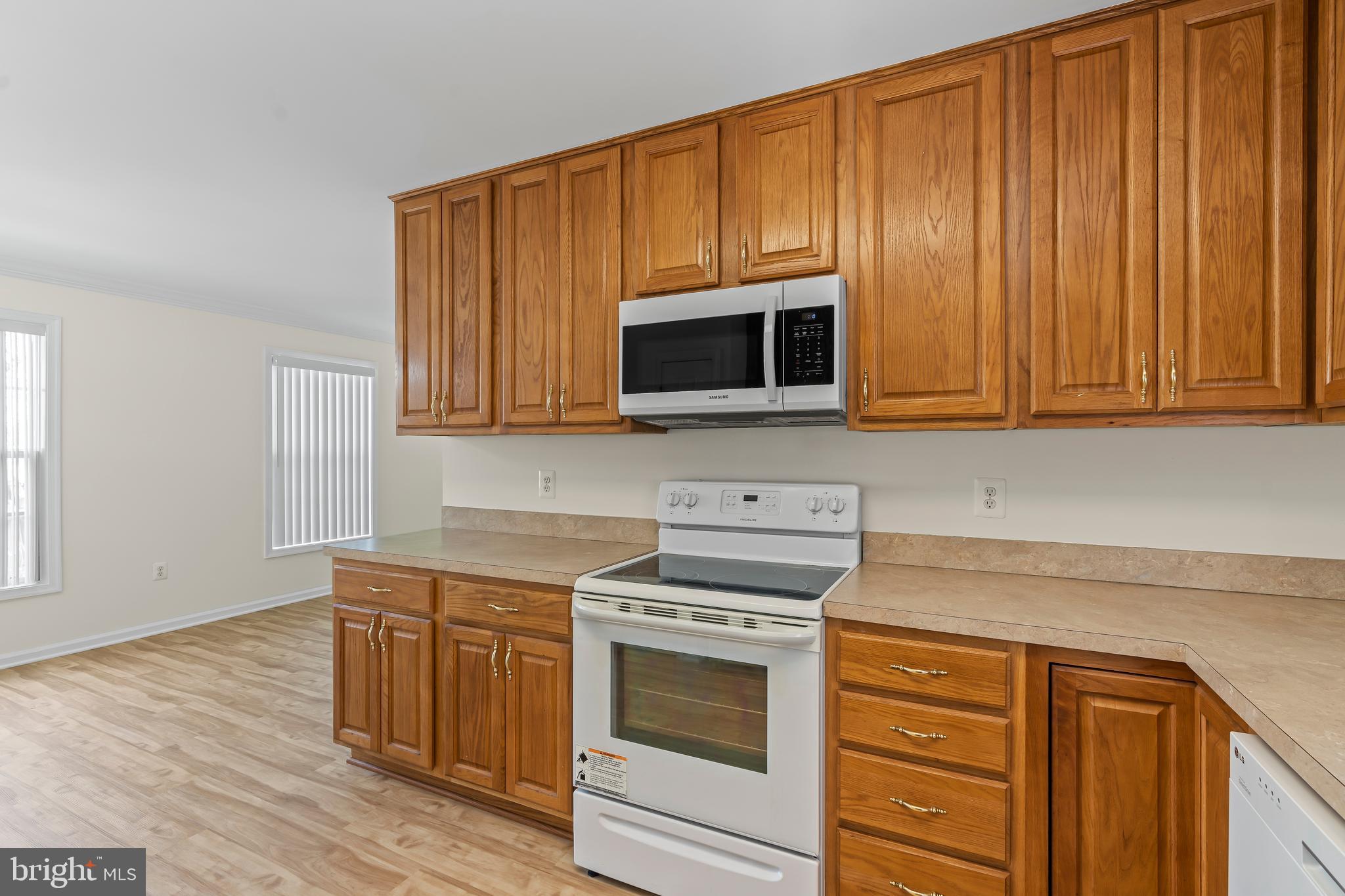 OLD TRAIL ESTATES - Residential