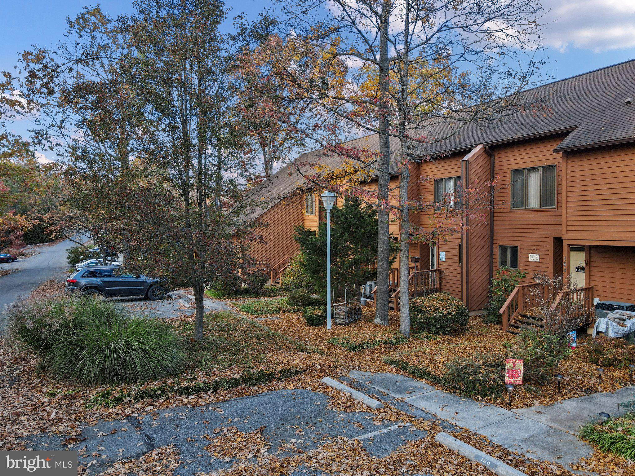 THE WOODS - Residential