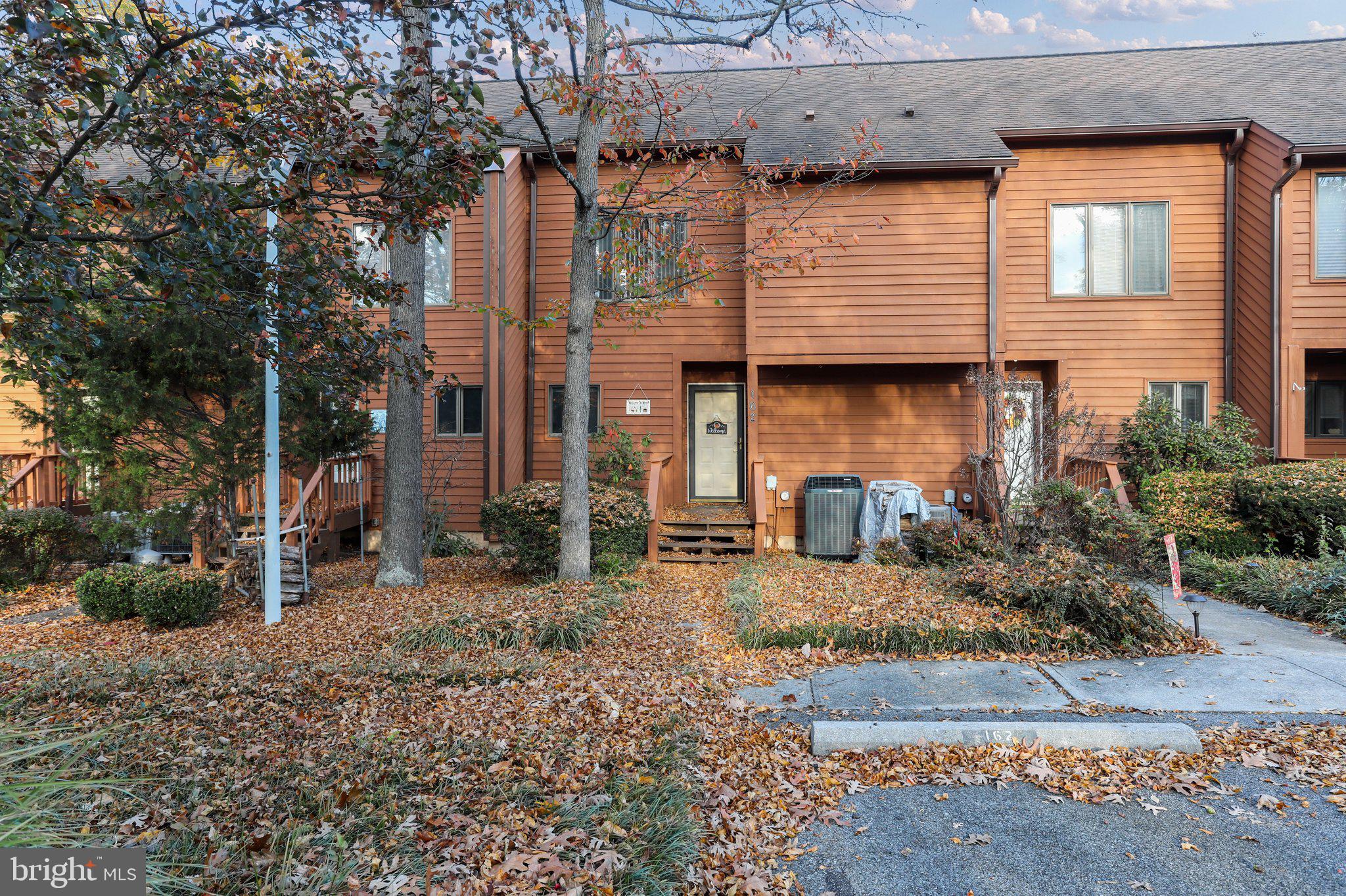 THE WOODS - Residential