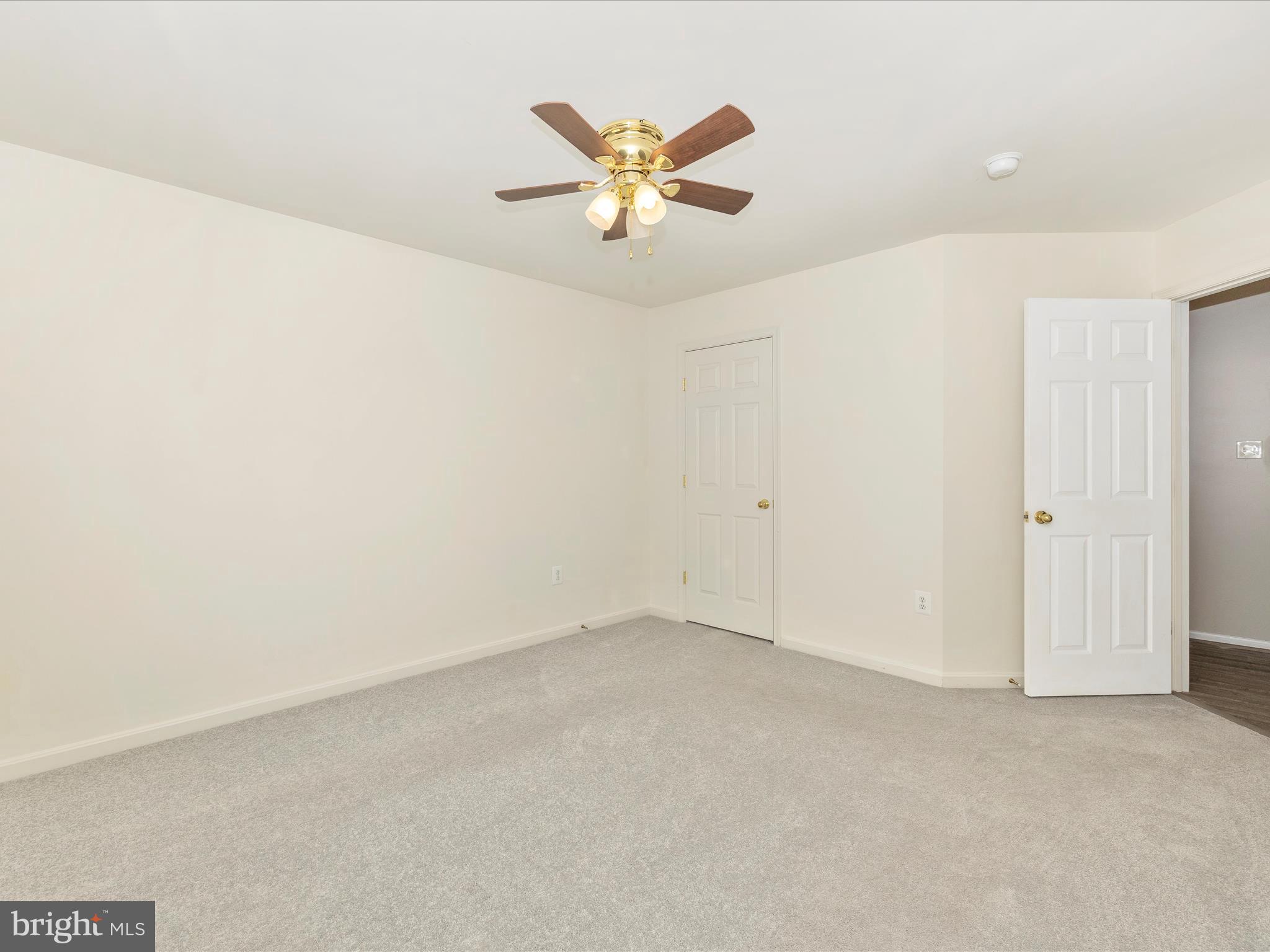 DEERFIELD - Residential