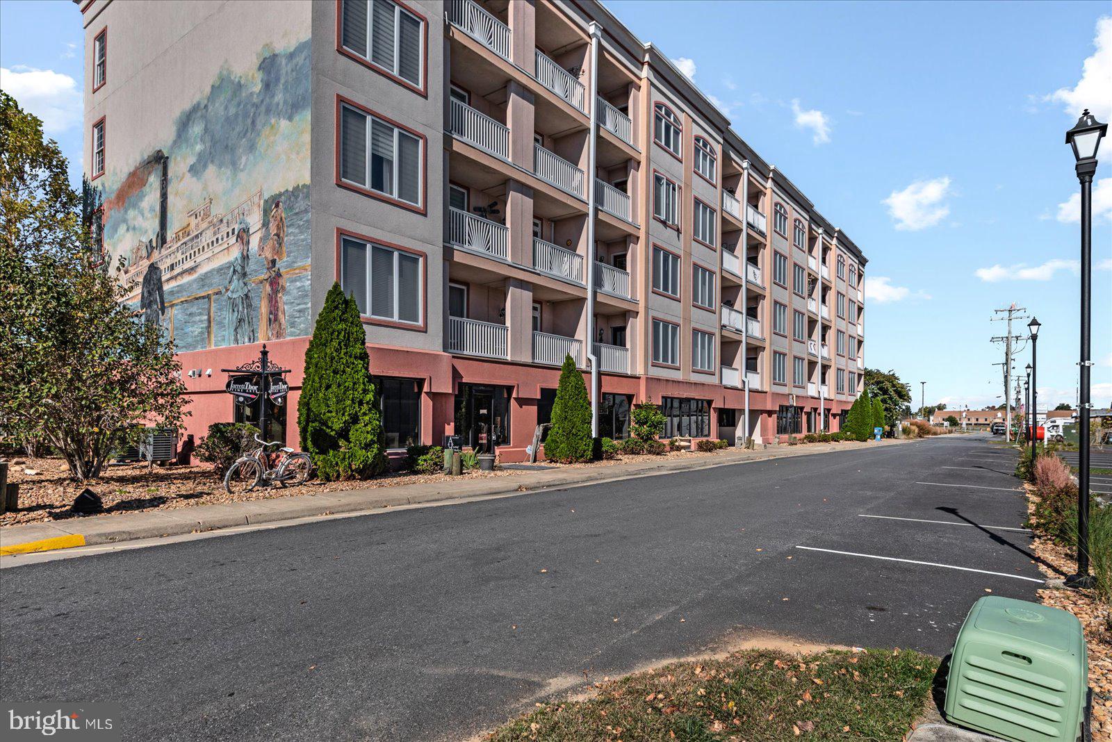 100 TAYLOR STREET 101