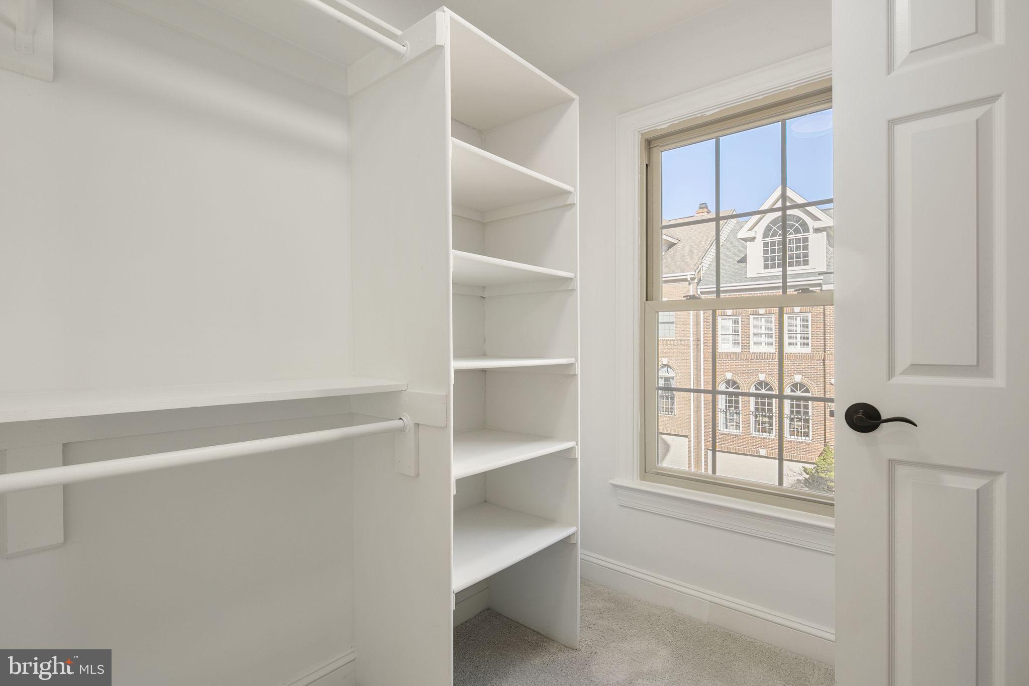 HIGHGATE - Residential