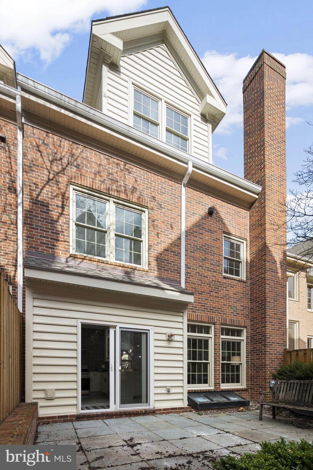 HIGHGATE - Residential