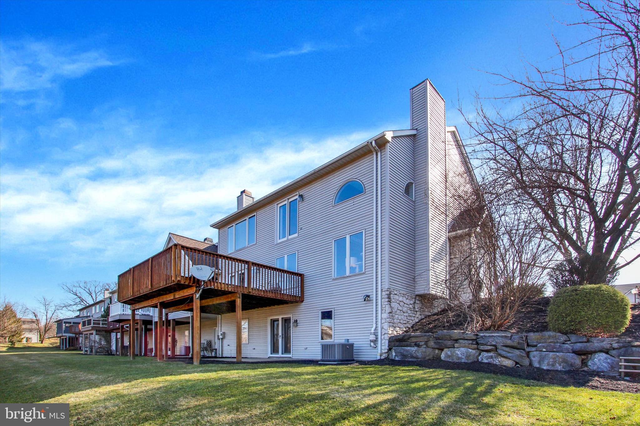 SPRINGETTSBURY TWP - Residential