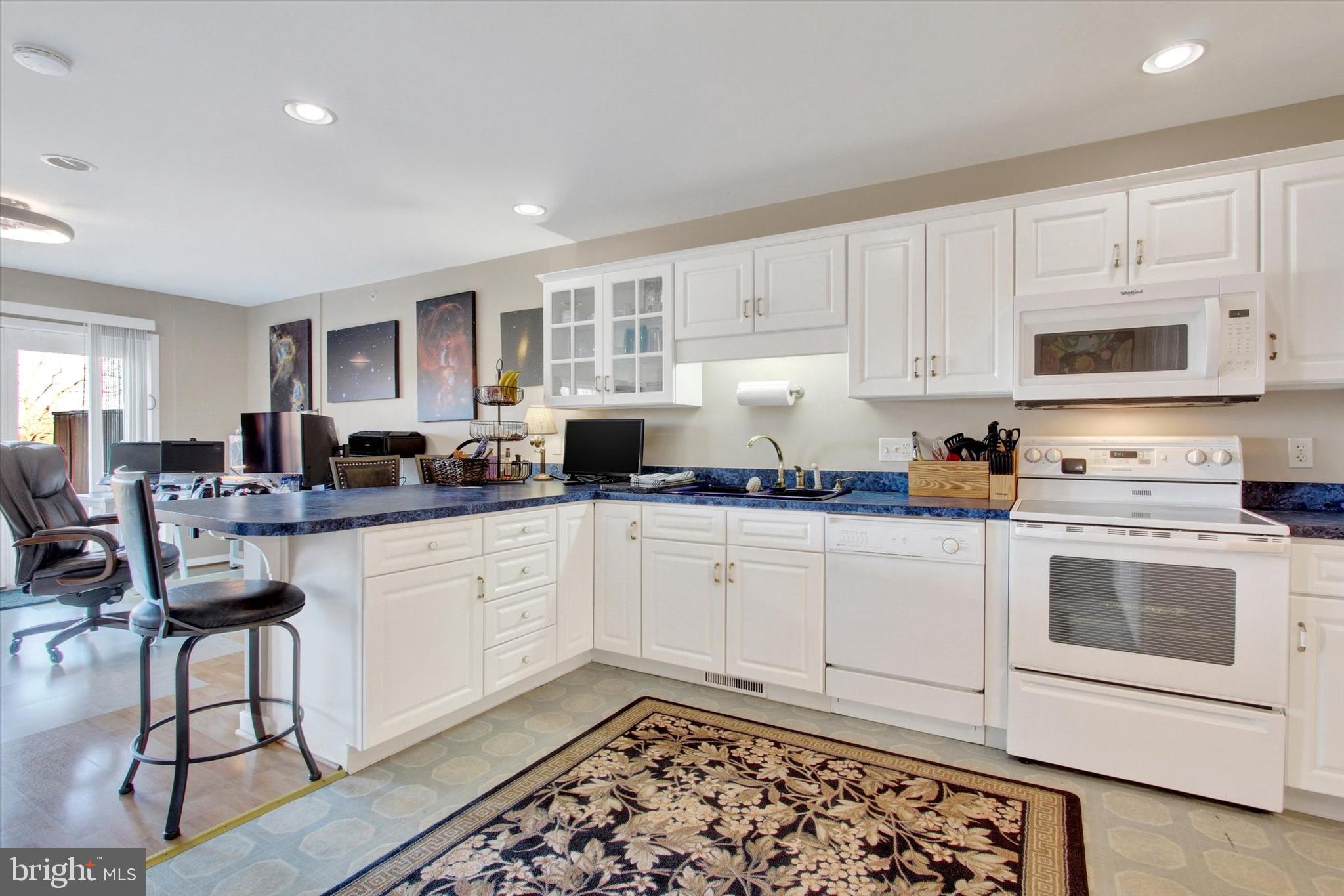 SPRINGETTSBURY TWP - Residential