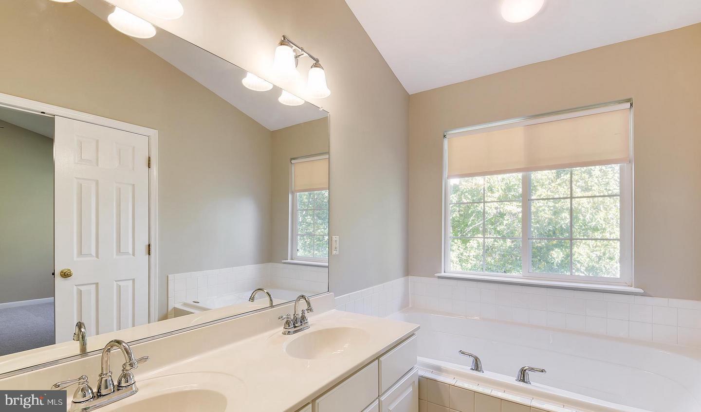 THE FOREST AT SOUTHRUN - Residential Lease