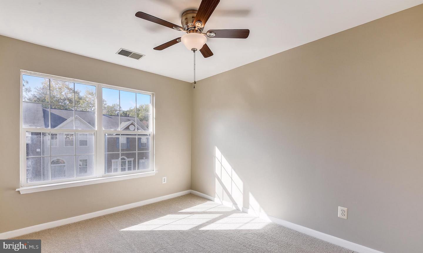 THE FOREST AT SOUTHRUN - Residential Lease