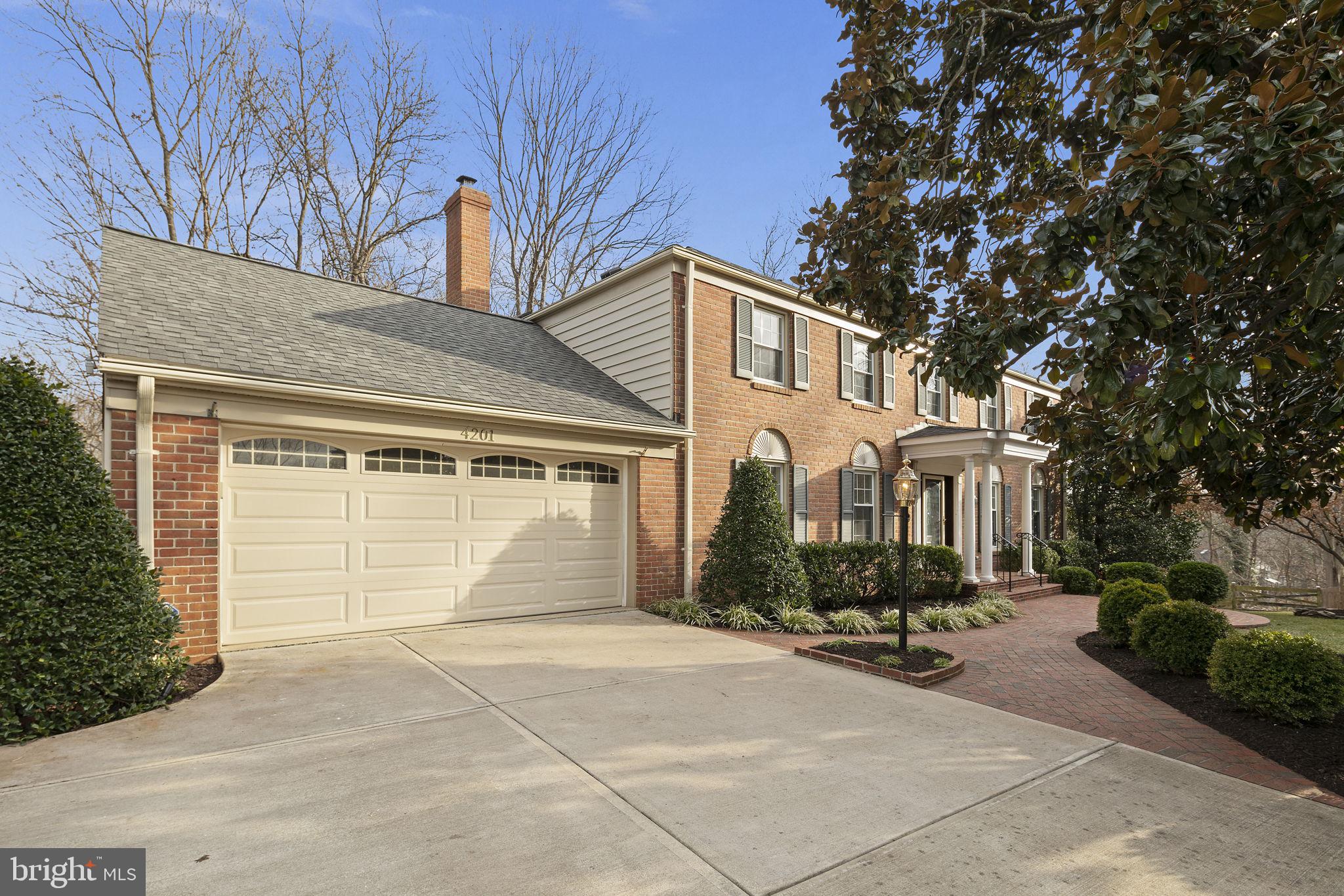 4201 PICKERING PLACE