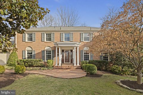 4201 PICKERING PLACE ALEXANDRIA VA 22309