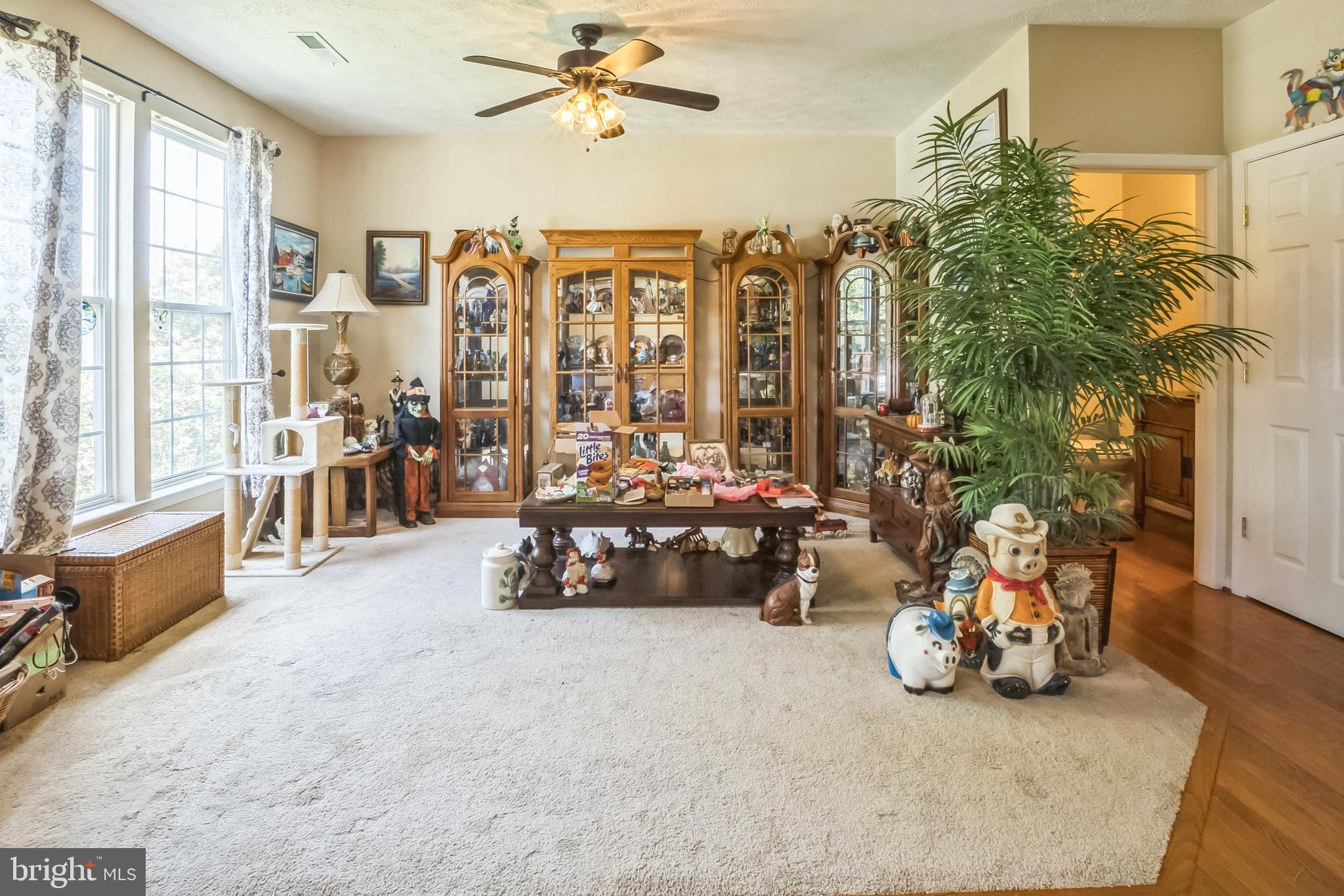 1111 DAYLILY LANE