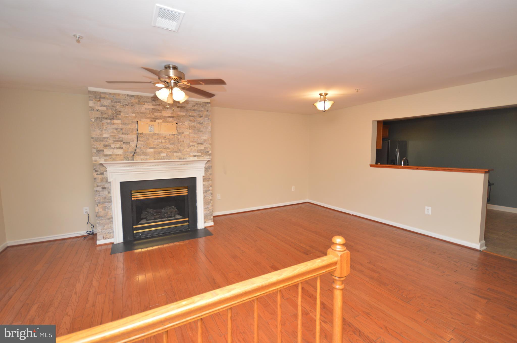 7953 COACHCREST COURT