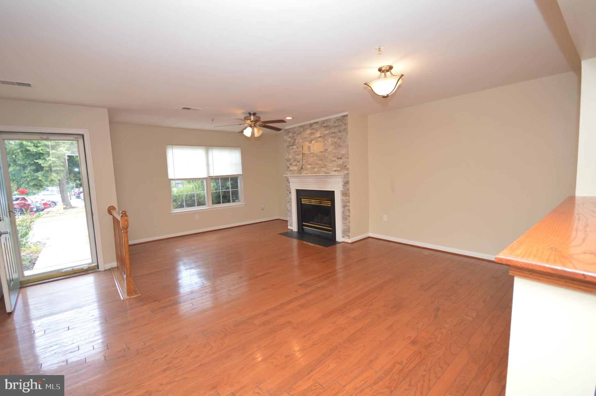 7953 COACHCREST COURT