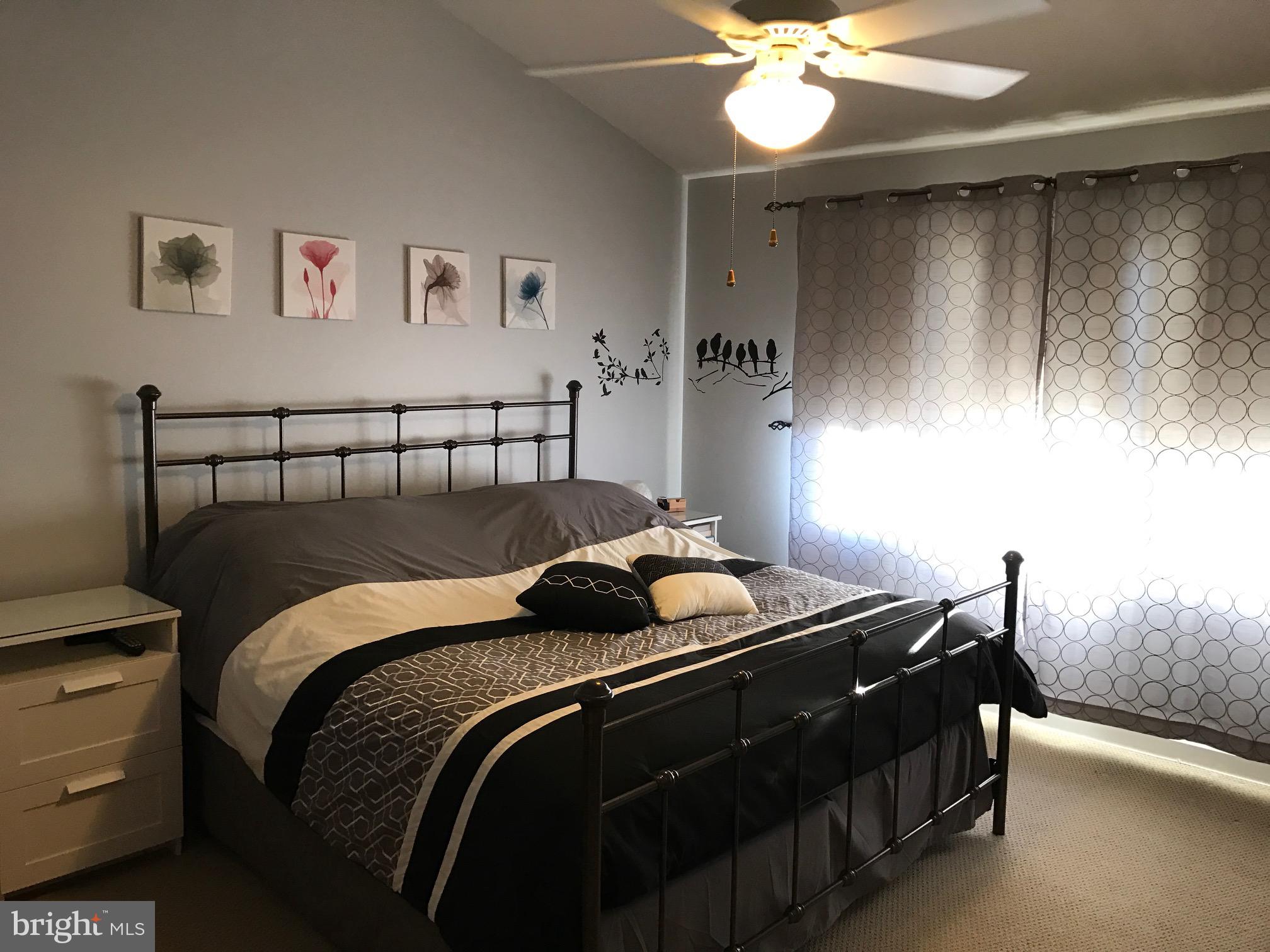 SUMMIT CHASE - Residential Lease